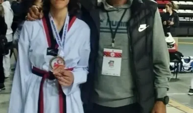 Köyceğizli Zişan Koparan Türkiye Yıldızlar Taekwondo Şampiyonası’nda Üçüncü Oldu