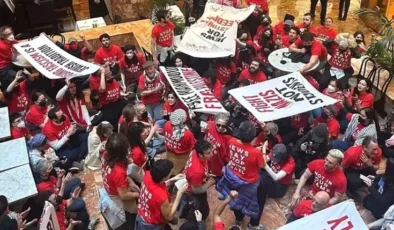 Trump Tower’ı Yahudi protestocular işgal etti